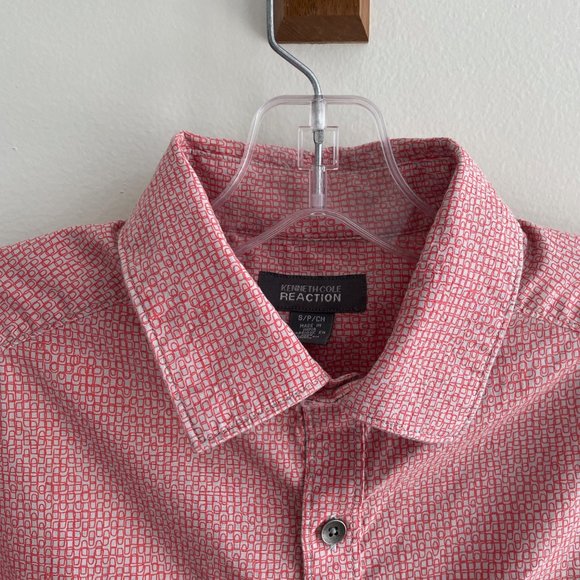 Kenneth Cole Reaction Mens S Short Sleeve Pink Patterned Button Down - Picture 3 of 4